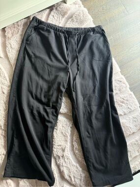 American Eagle Outfitters Black Wide-Leg Drawstring Pants